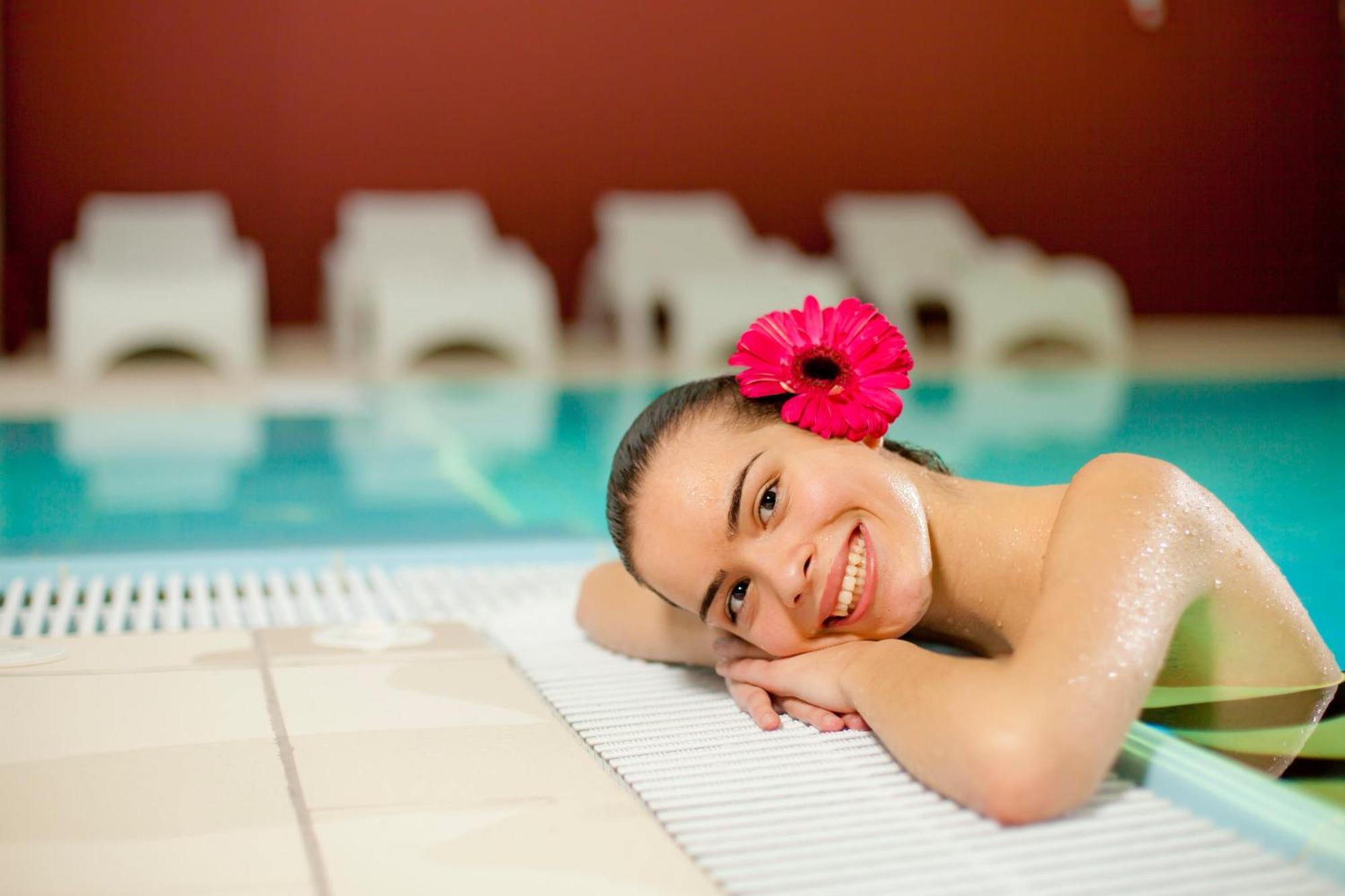 Hotel Sport Иванич-Град Экстерьер фото